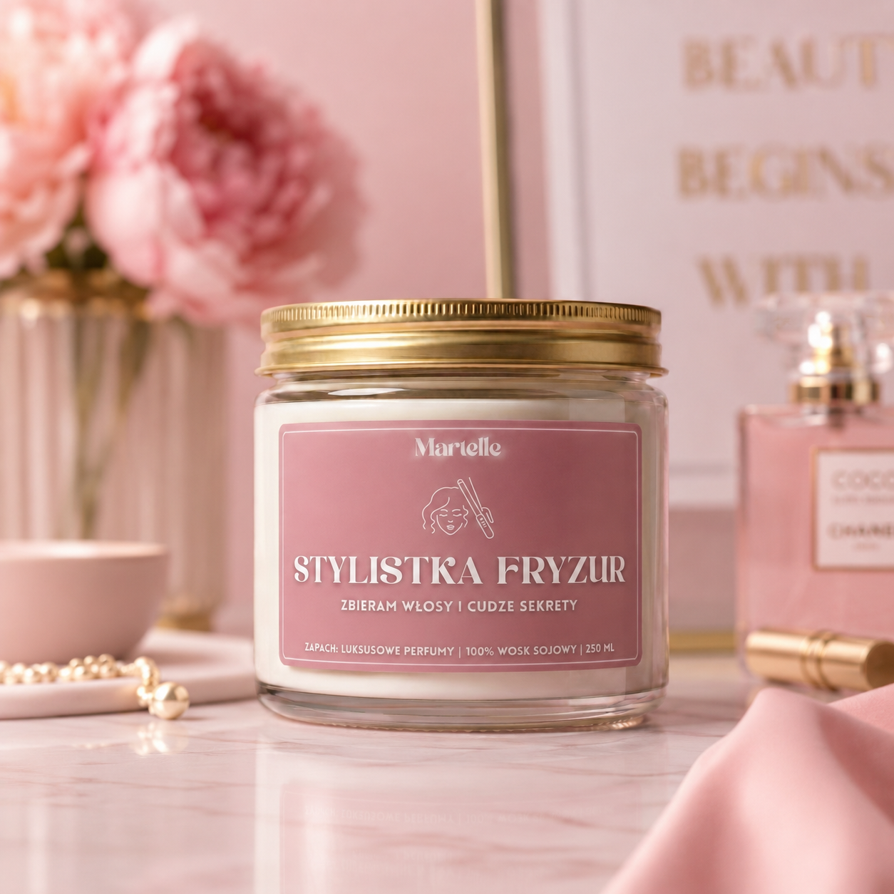 Stylistka fryzur - świeca sojowa (250 ml)