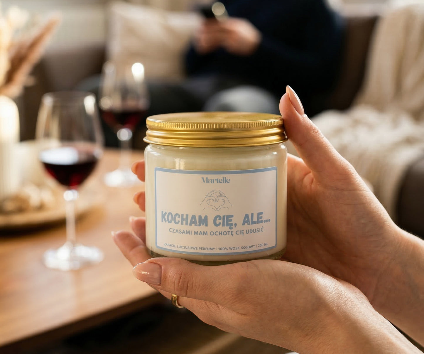Kocham cię, ale... - świeca sojowa (250 ml)