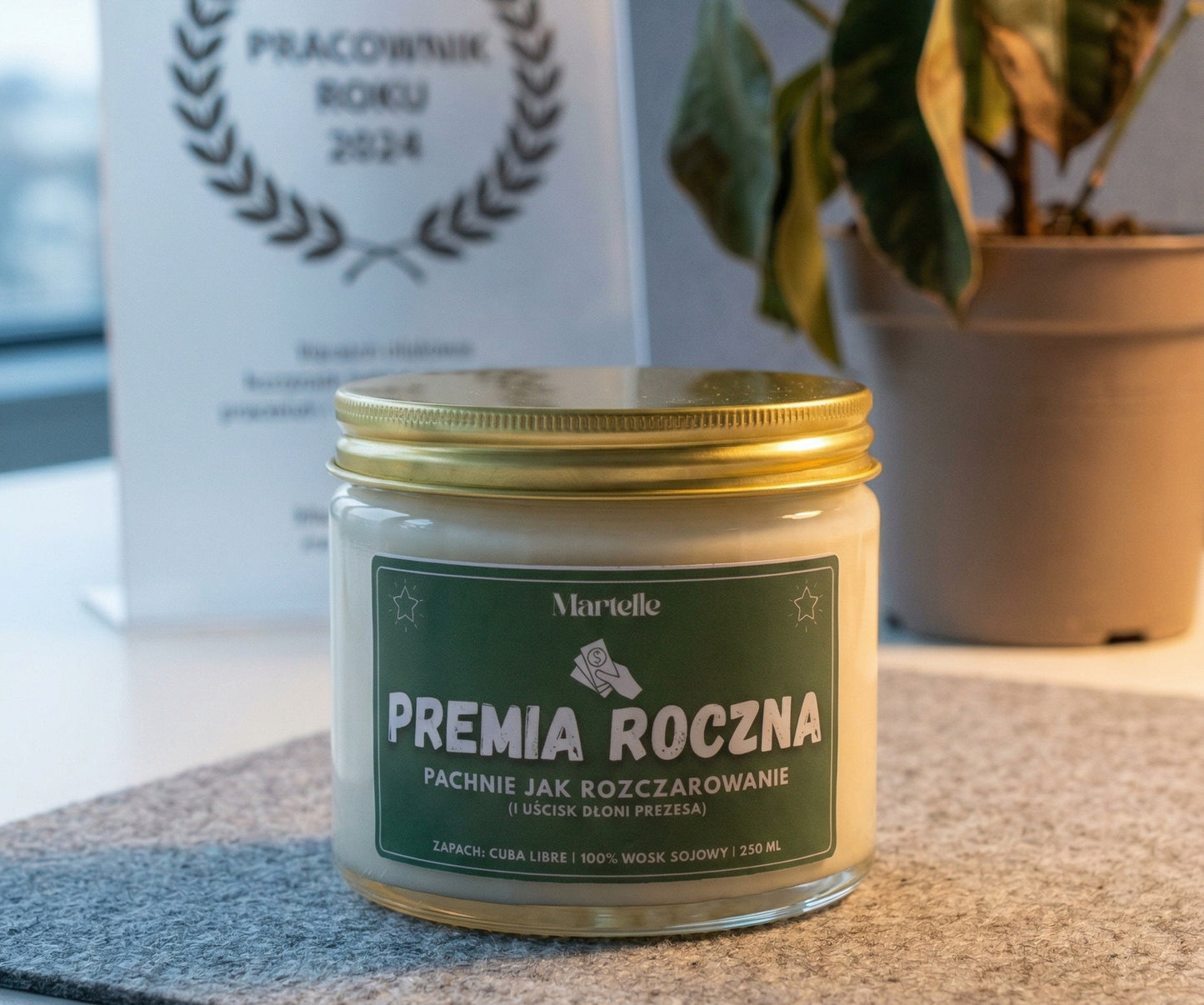Premia roczna - świeca sojowa (250 ml)
