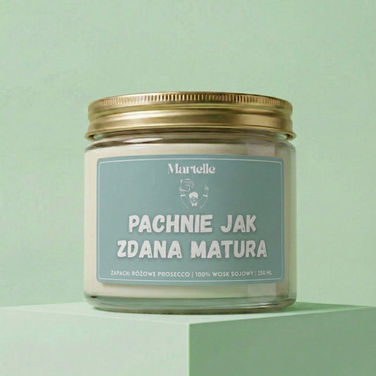 Pachnie jak zdana matura - świeca sojowa (250 ml)