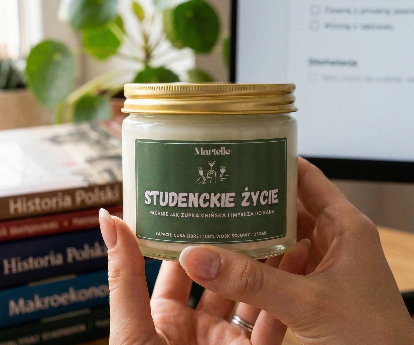 Studenckie życie - świeca sojowa (250 ml)